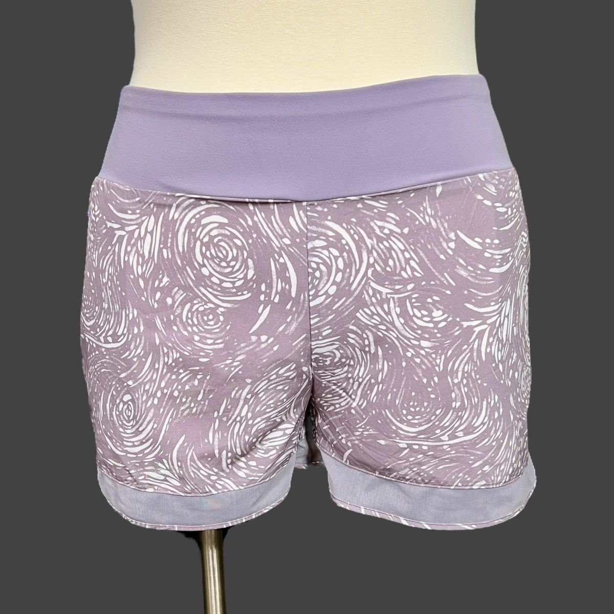 Other Aspen Purple Printed Mesh Hem 4 Pockets Shorts Sz XL Size 35" - 9 Thumbnail