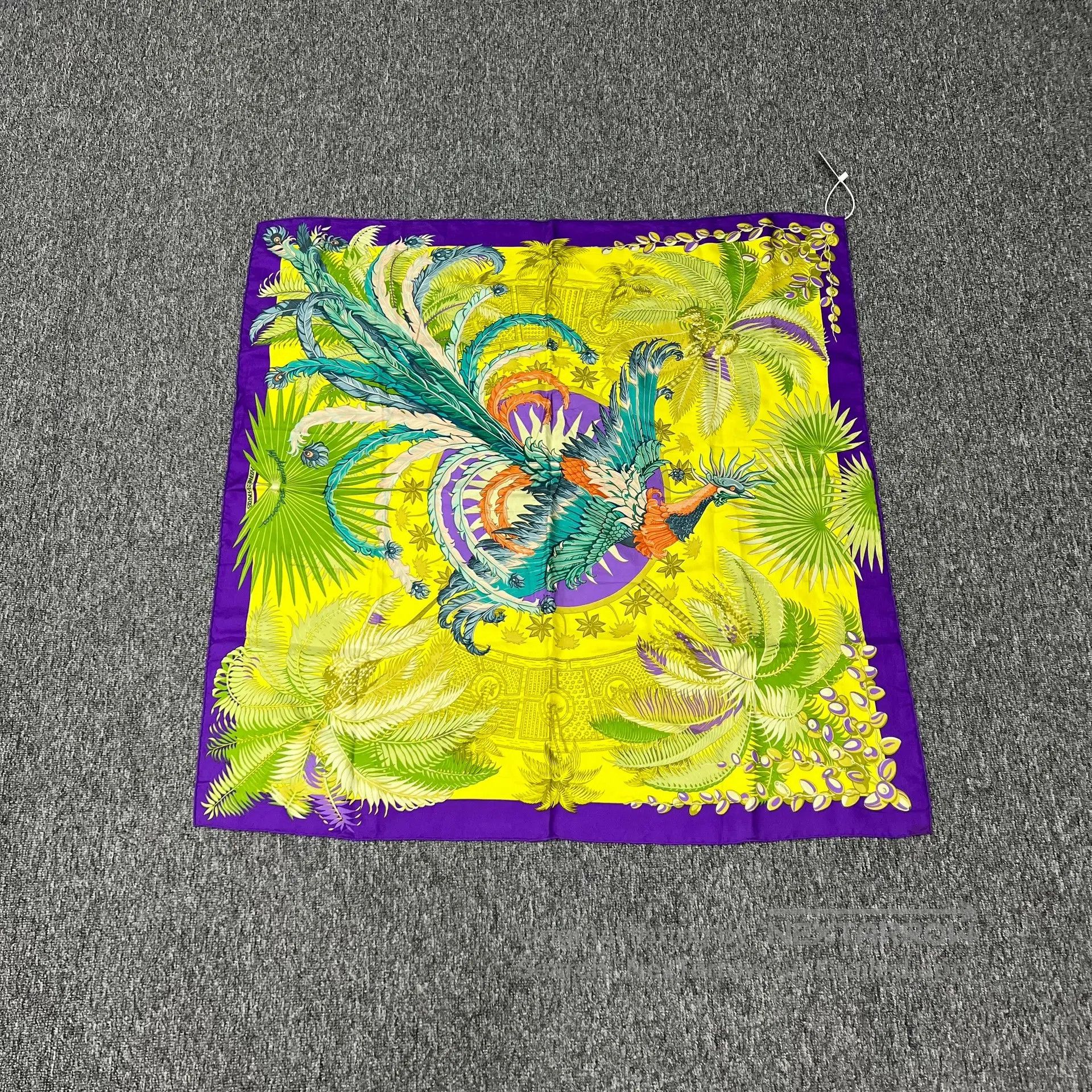 Hermes Hermes Phoenix Mythology: Scarves and Square Scarves| Size ONE SIZE - 1 Thumbnail