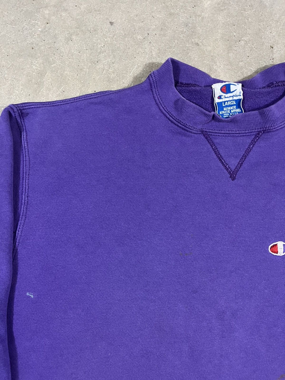 Champion Vintage 90s Champion Crewneck Sweatshirt Faded Purple Size US L / EU 52-54 / 3 - 3 Thumbnail