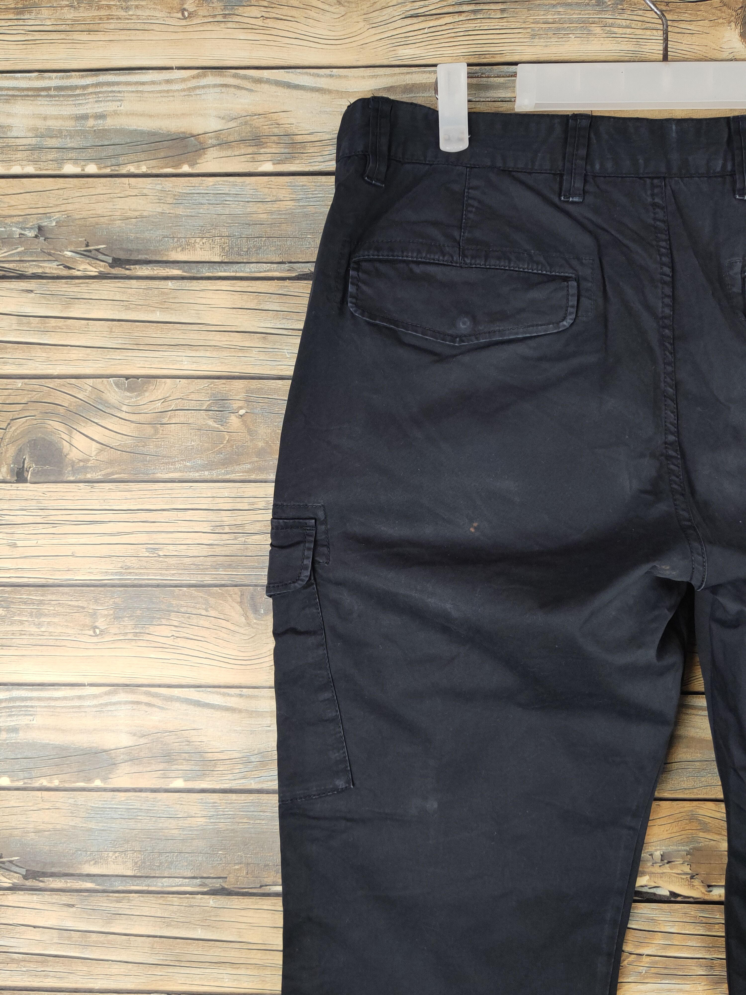 Japanese Brand DL Uniqlo Black Multipocket Cargo Pants #2613 Size US 33 - 8 Thumbnail