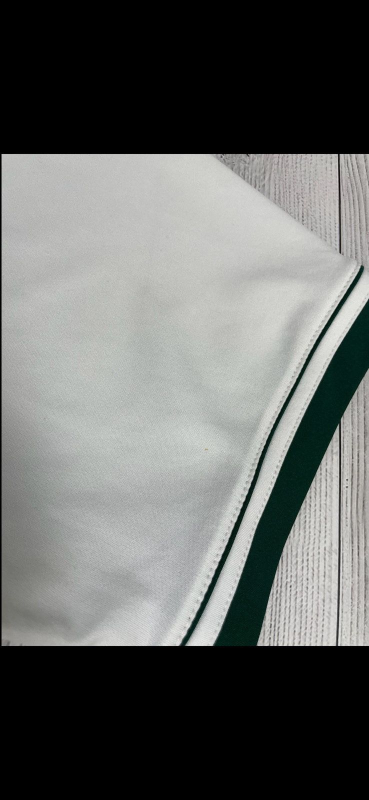 Le Coq Sportif Vintage soccer jersey Hibernian Edinburgh soccer jersey XL Size US XL / EU 56 / 4 - 4 Thumbnail