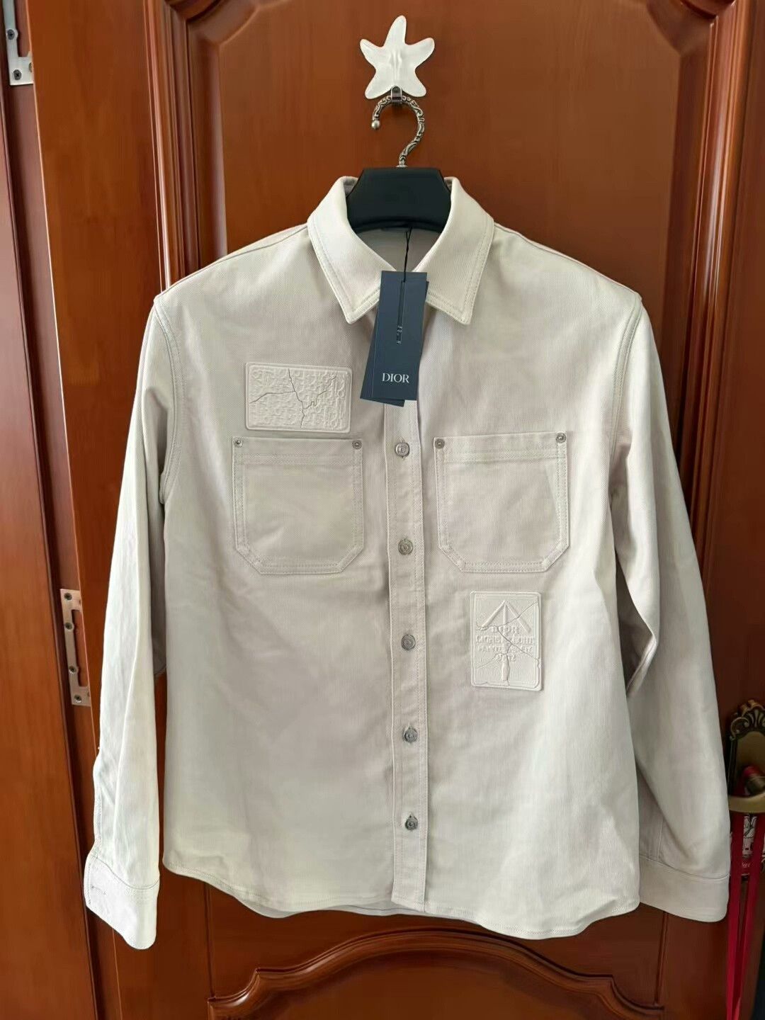 Dior Dior White Cracked Logo Long Sleeve Shirt Size US M / EU 48-50 / 2 - 1 Thumbnail