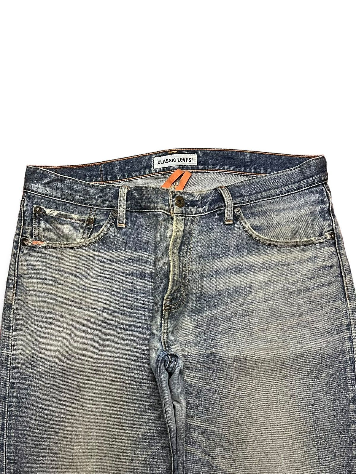 Levi's Vintage Levis 502 Classic Faded Wash Distressed Baggy Jeans Size US 37 - 4 Thumbnail