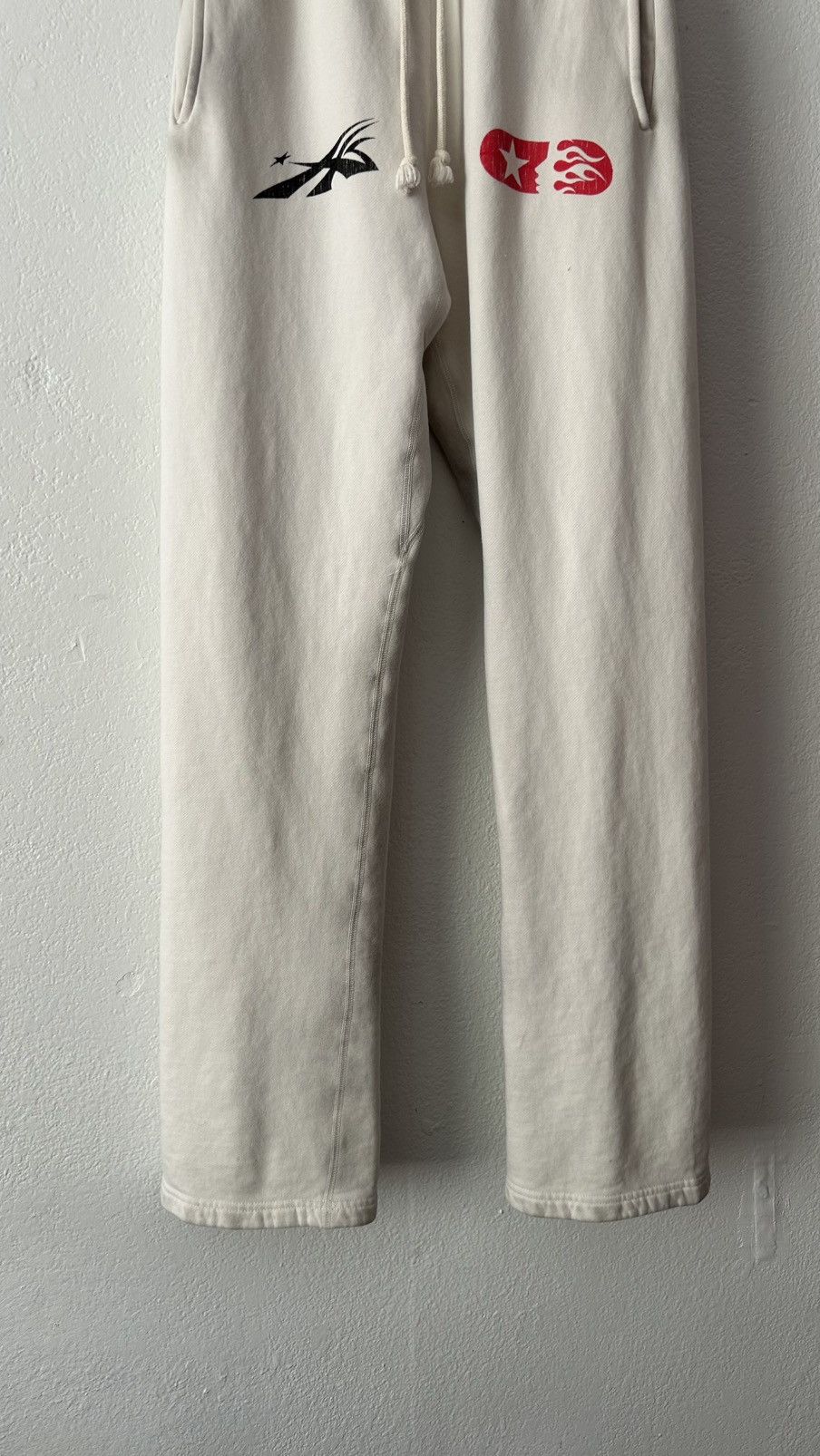 HELLSTAR Hellstar White Skull Sweat Pants Size US 30 / EU 46 - 4 Thumbnail