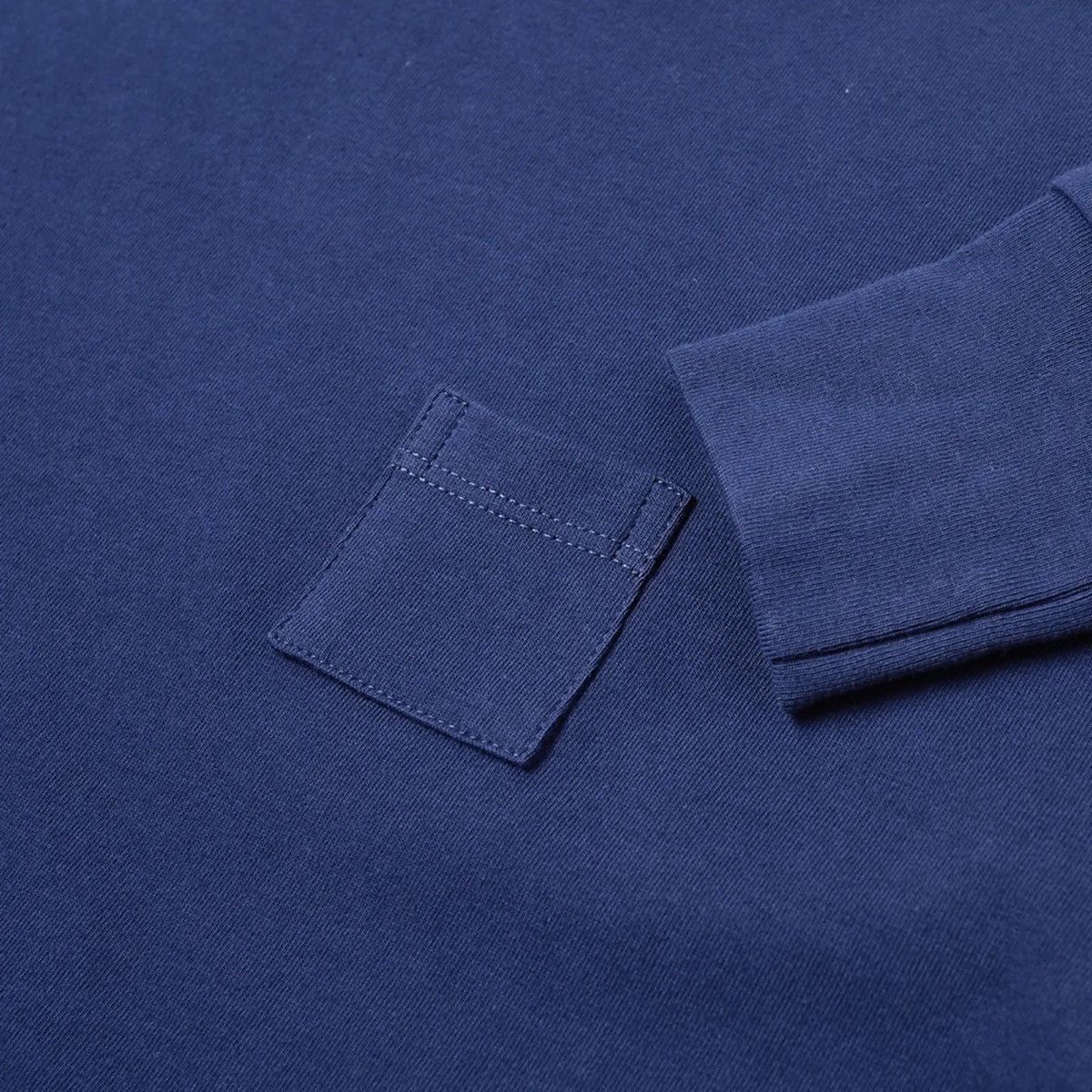 Aime Leon Dore AIMÉ LEON DORE DIMEBAG MINI POCKET MOCK NECK NAVY LONGSLEEVE Size US L / EU 52-54 / 3 - 5 Thumbnail