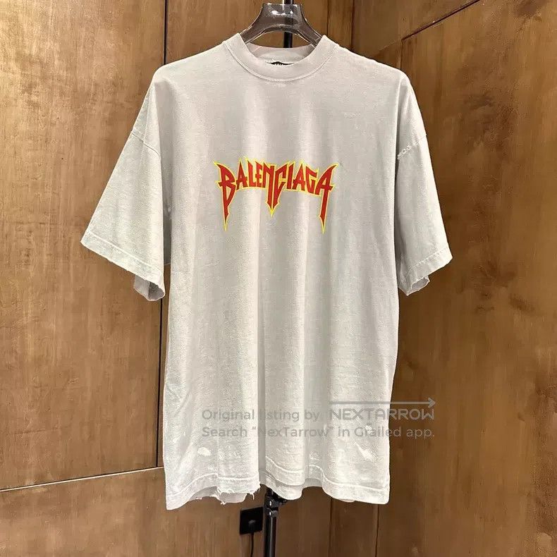 Balenciaga Balenciaga Gray Flame Spray Painted Distressed Short Sleev Size US S / EU 44-46 / 1 - 1 Thumbnail