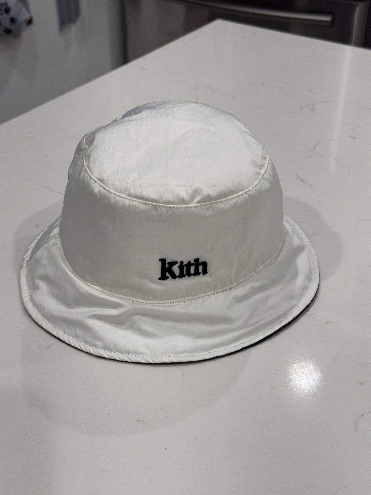 Kith Kith Scenic Terry Reversible Bucket Hat Wildfire BRAND NEW Size ONE SIZE - 1 Thumbnail