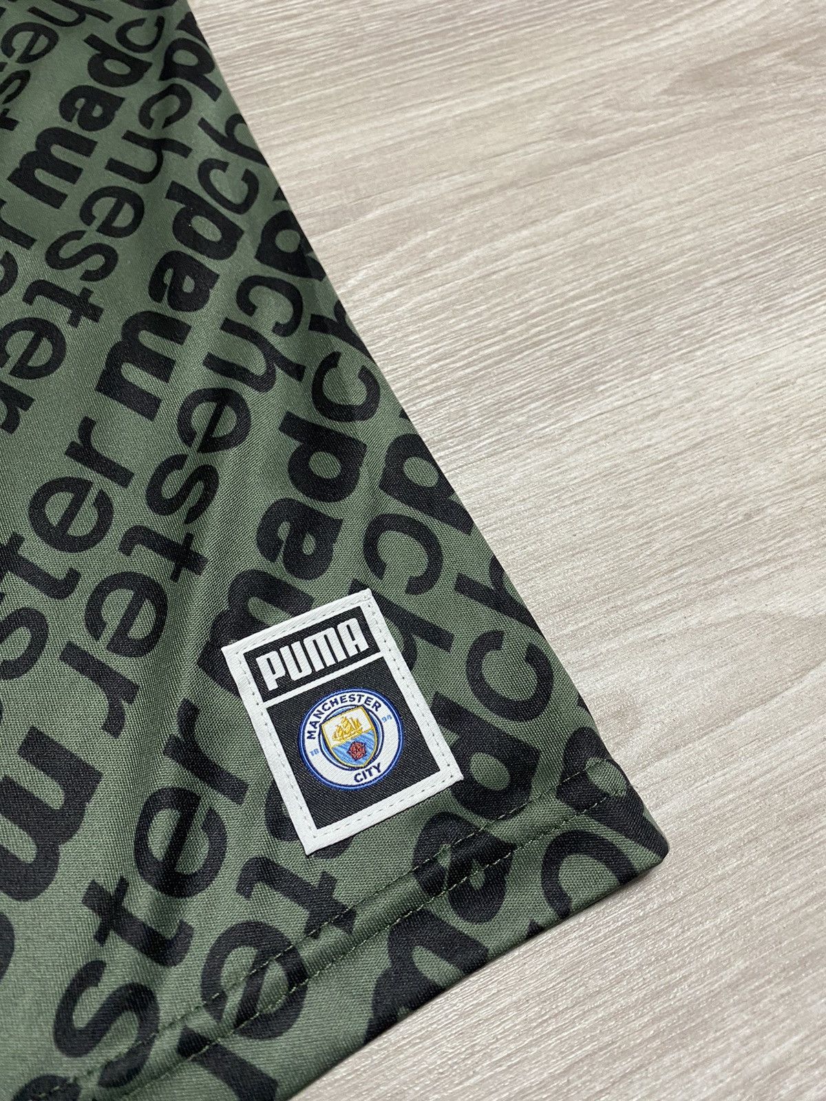 Puma MANCHESTER CITY PUMA x MDCR 2021/2022 SOCCER JERSEY Size US S / EU 44-46 / 1 - 9 Thumbnail