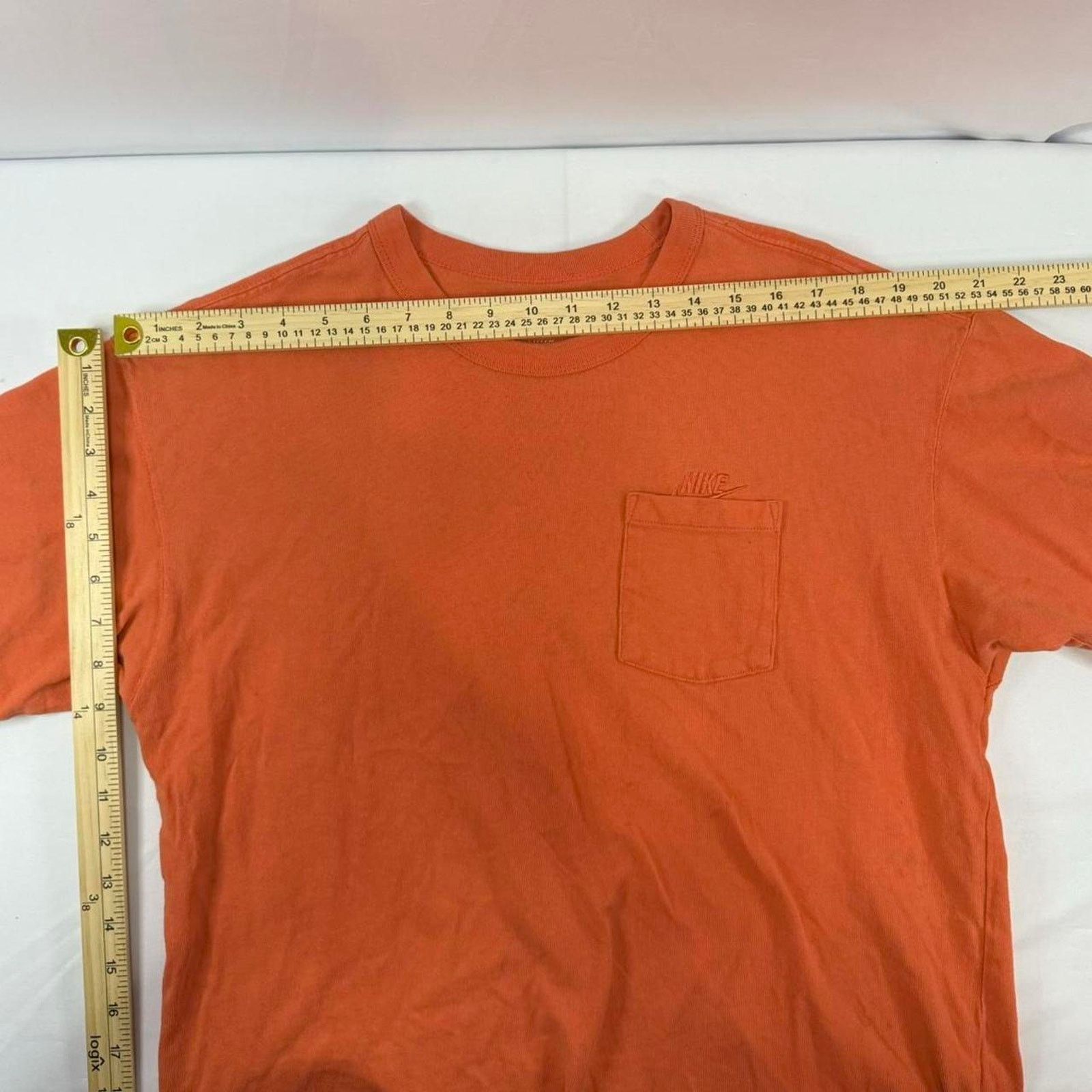 Nike Vintage Nike Orange T-shirt Size Medium Size US M / EU 48-50 / 2 - 5 Thumbnail