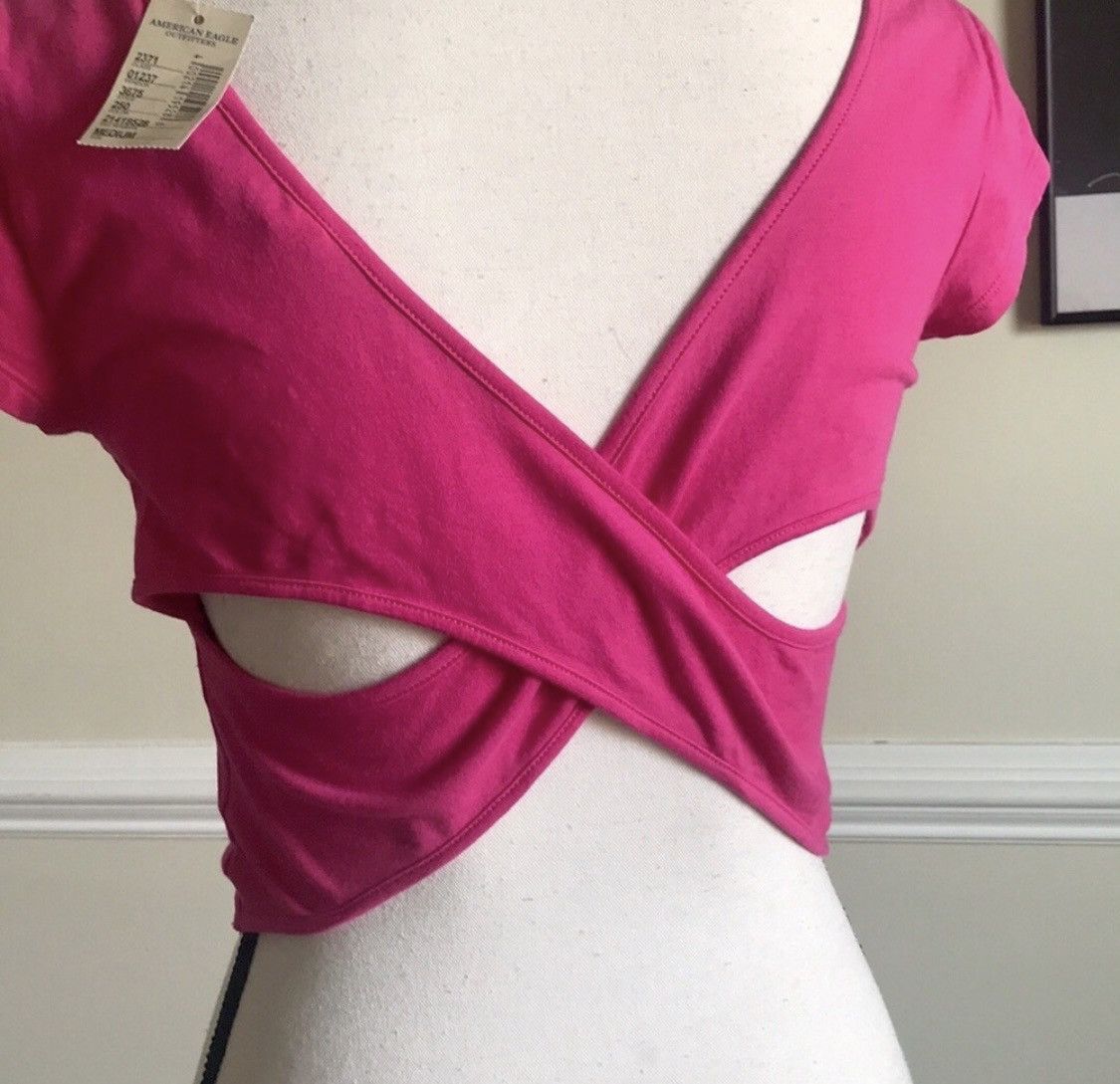 American Eagle Outfitters PINK AMERICAN EAGLE CUTOUT OPEN BACK CROP TOP Size M / US 6-8 / IT 42-44 - 5 Thumbnail