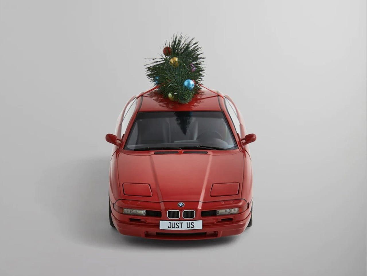 ミニカー KITH - Kith 850 CSi E31 BMW Diecast Model Kith 850 CSI E31 BMW Diecast Model Replica Red - FW23 - US