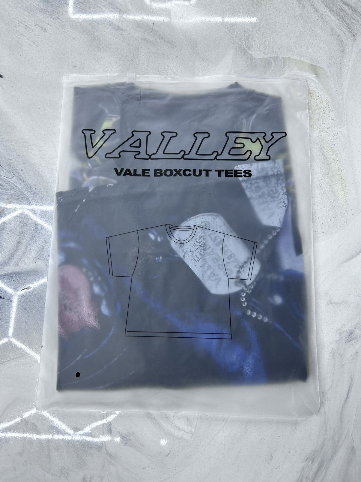 Vale Vale Fury Panther Big Tee Black Blue Yellow Size L Size US L / EU 52-54 / 3 - 11 Thumbnail