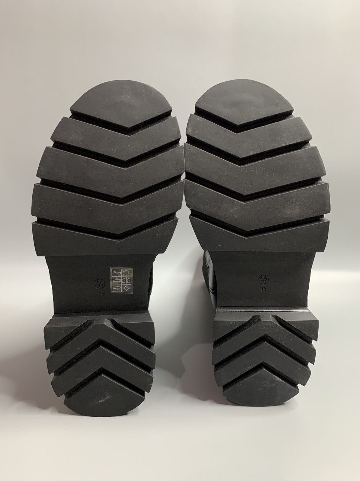 3.1 Phillip Lim 3.1 Phillip Lim Kate Slug Sole Combat Boots Size US 8 / IT 38 - 9 Thumbnail