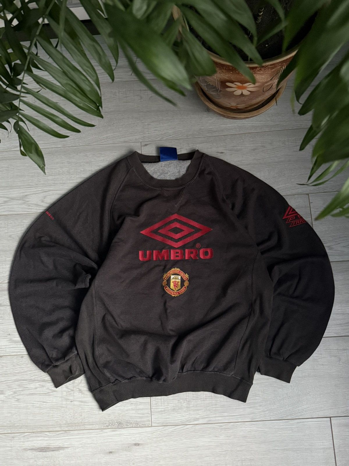 Vintage Umbro 90's Sweatshirt Manchester United jersey Shirt