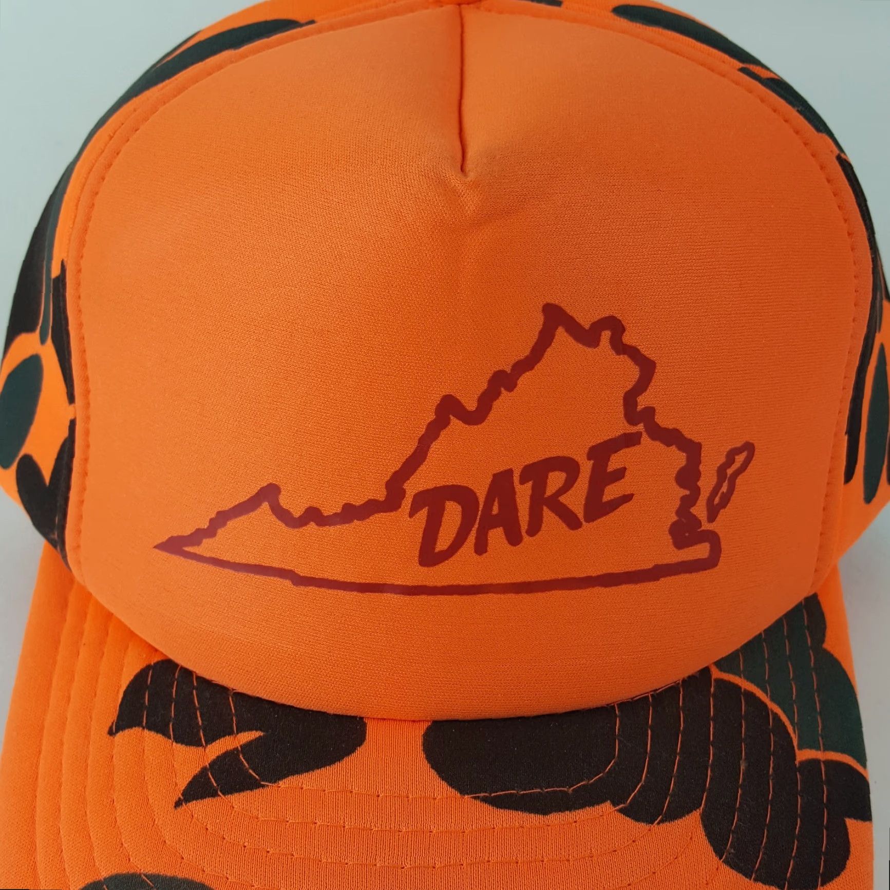 Vintage VINTAGE Dare Virginia Trucker Hat - Orange Camouflage Snapback Adjustable Cotton Baseball Cap - Men’s One Size - 90s 00s USA Outdoor Hunting Style Size ONE SIZE - 2 Thumbnail