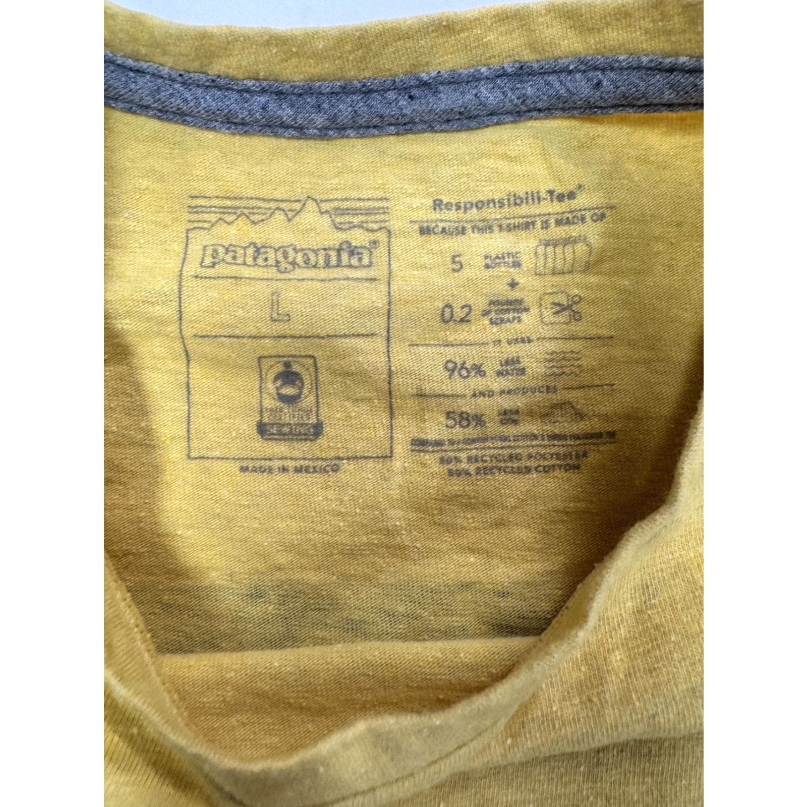Patagonia Patagonia Responsibili-Tee T-Shirt Logo Short Sleeve Men L Yellow Size US L / EU 52-54 / 3 - 2 Thumbnail
