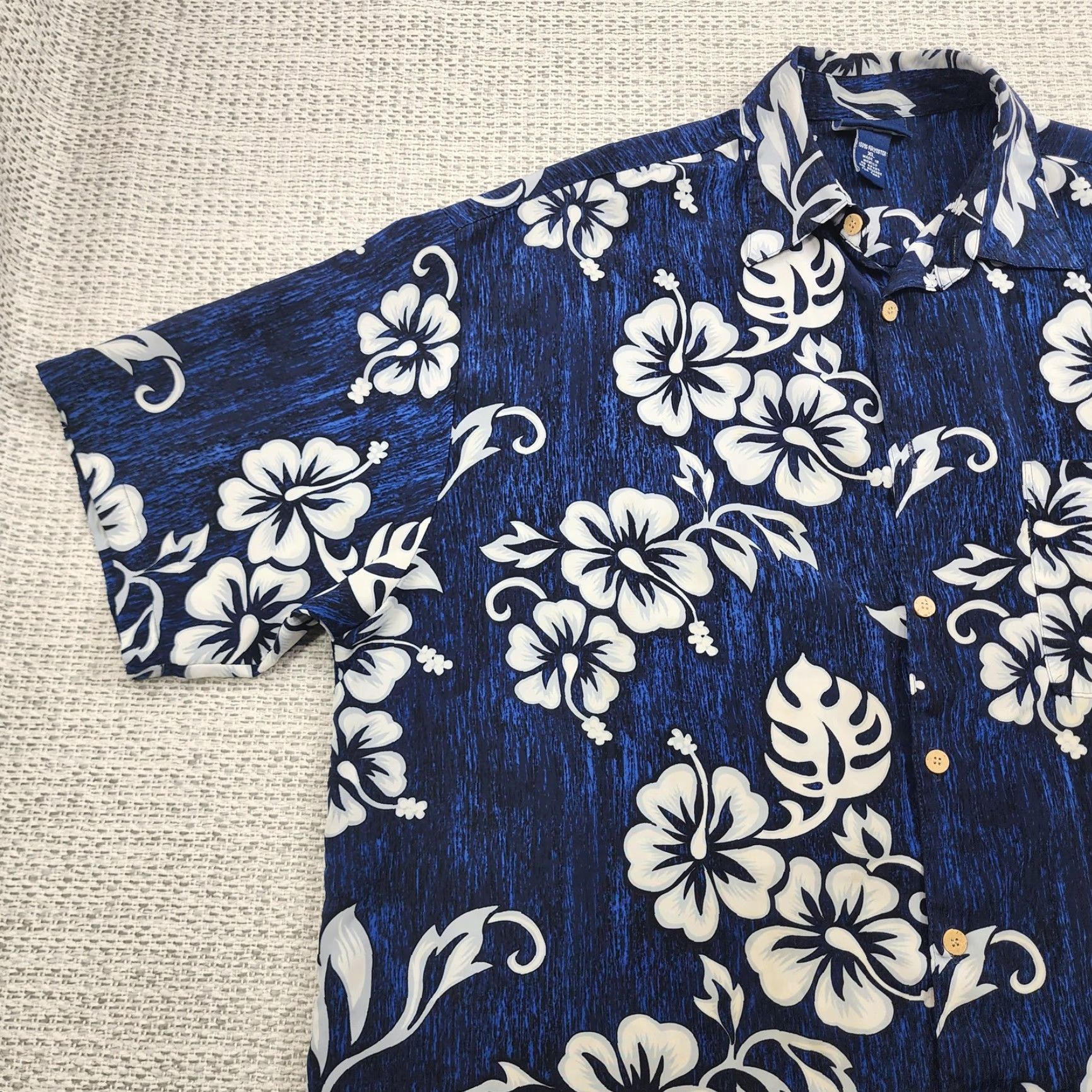 Vintage Extreme Gear Shirt Mens XL Blue White Hawaiian Floral Button Up Short Sleeve Size US XL / EU 56 / 4 - 3 Thumbnail