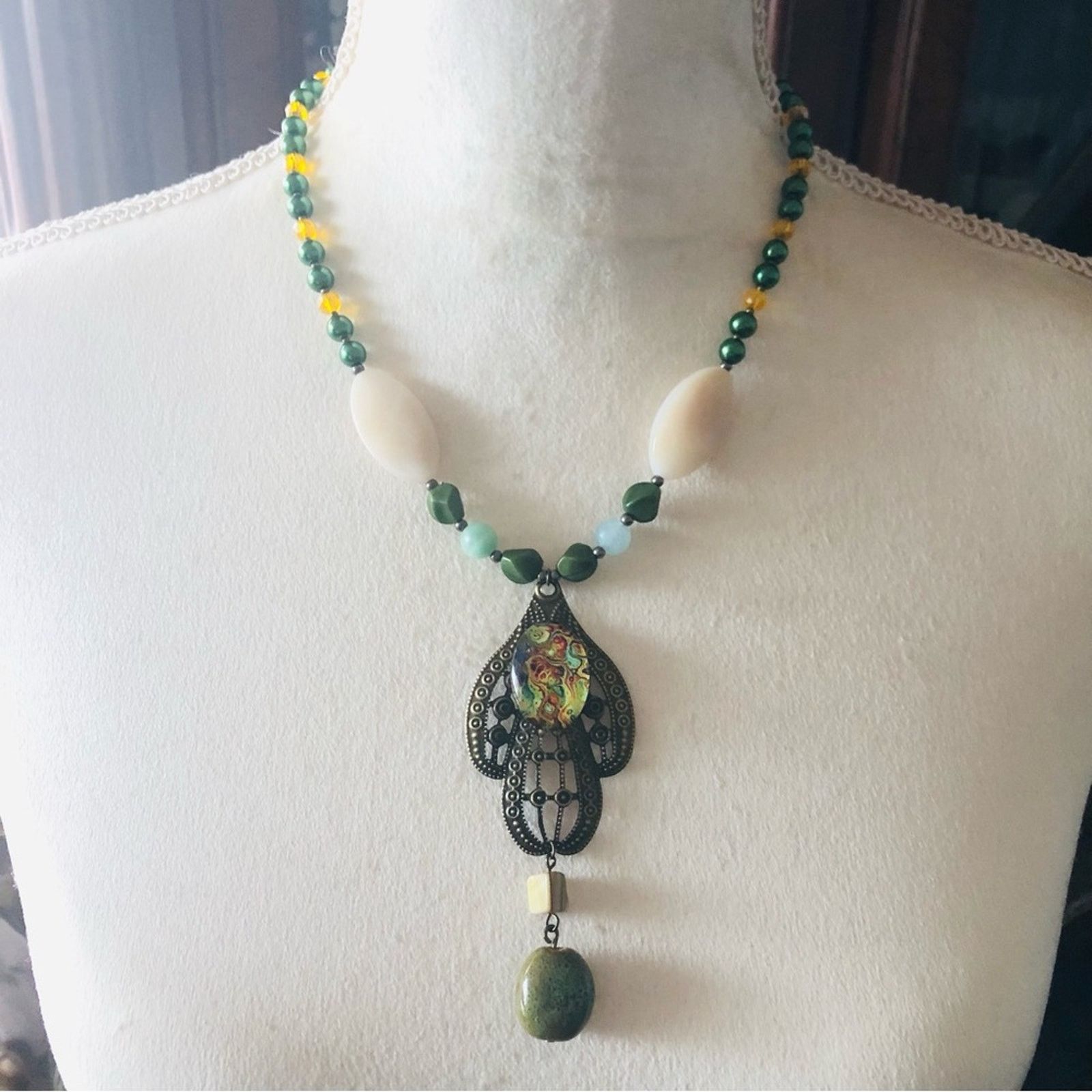 Handmade Handcrafted repurpose cabochon filigree Pearl necklace Size ONE SIZE - 2 Thumbnail