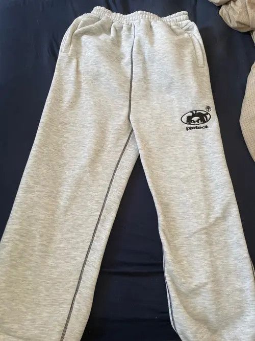 Japanese Brand Minami x azawa Letter Embroidery Baggy Sweatpants Men Size US 34 / EU 50 - 6 Thumbnail