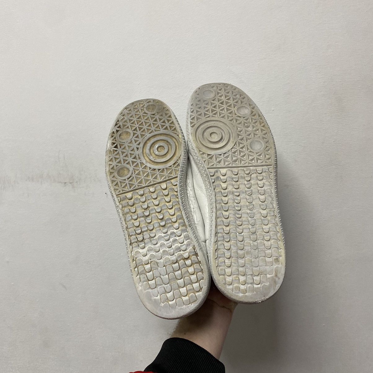 Maison Margiela Maison Margiela Sneakers Future Low Size US 7 / EU 40 - 15 Thumbnail