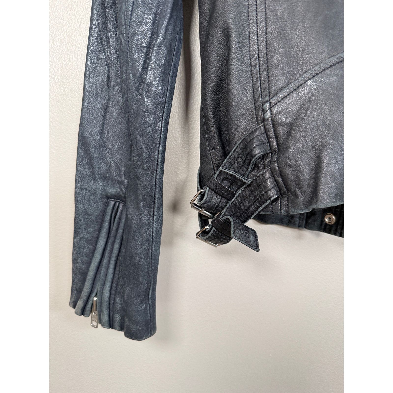 Iro IRO Blanca Leather 2 tone Motorcycle Jacket $1280 size 36/4 Size S / US 4 / IT 40 - 5 Thumbnail