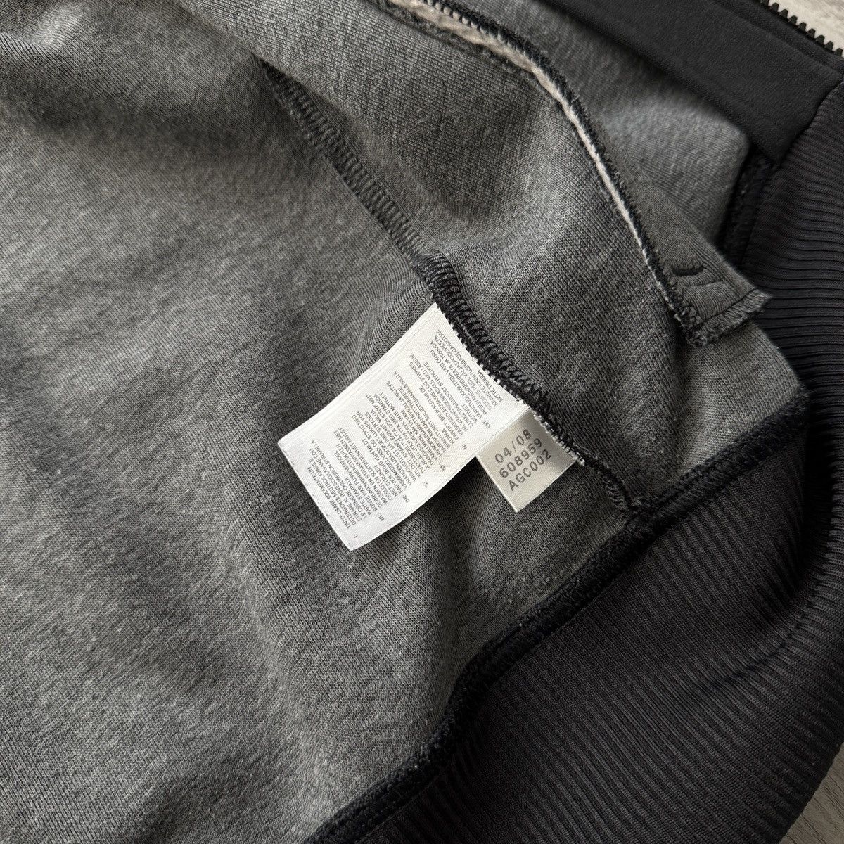 Adidas × Japanese Brand × Vintage Vintage Adidas Originals OG Black Track Top Jacket Hoodie Size XS / US 0-2 / IT 36-38 - 6 Thumbnail