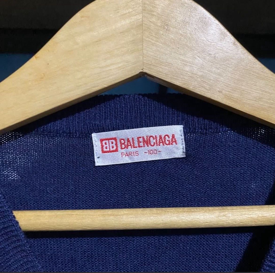 Balenciaga × Vintage Vintage Balenciaga v neck Sweatshirt Size US L / EU 52-54 / 3 - 5 Thumbnail