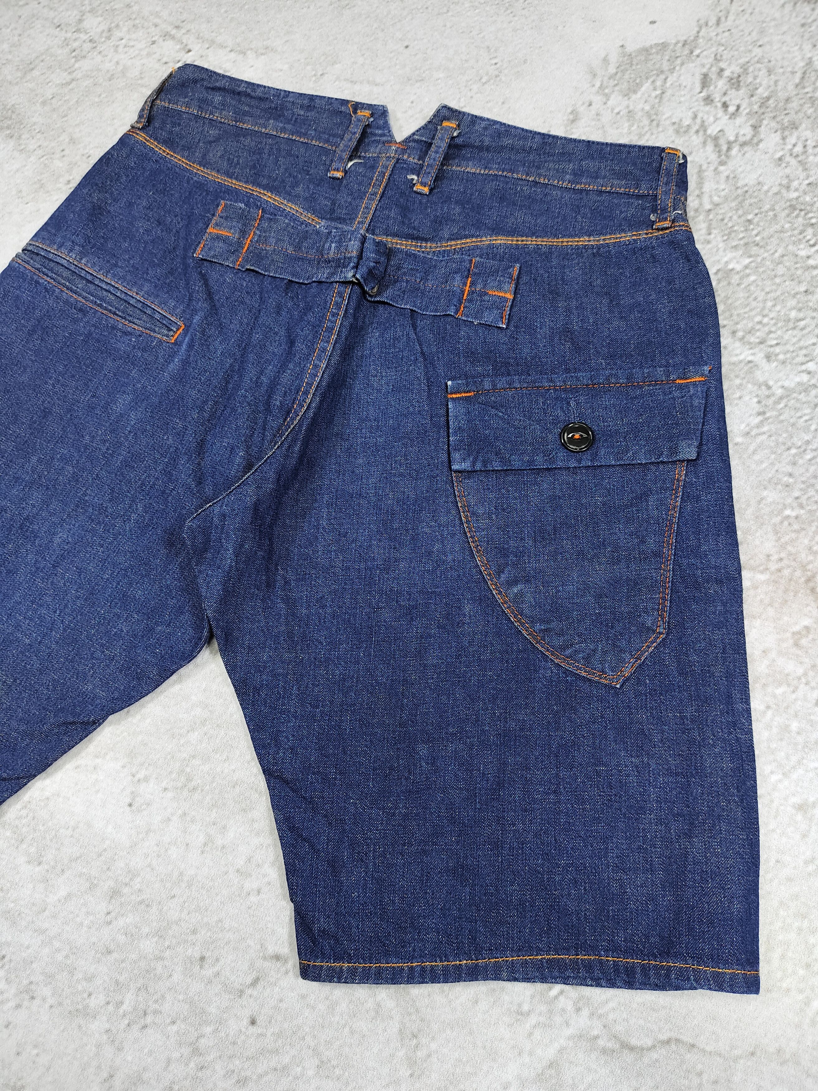 Hiroshi Kato 00s KATO’ BASIC- Asymmetric Pocket Engineered Denim Shorts Size US 29 - 2 Thumbnail