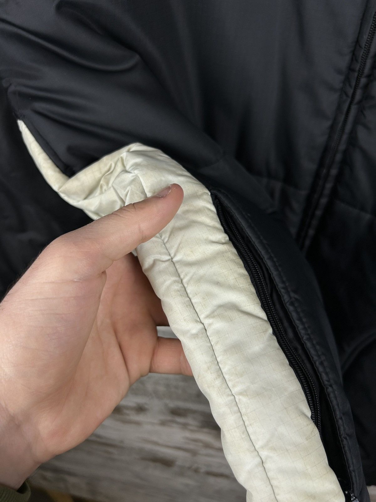 Umbro × Vintage Mens Vintage Umbro FC Celtic Puffer Down Jacket football y2k Size US L / EU 52-54 / 3 - 11 Thumbnail