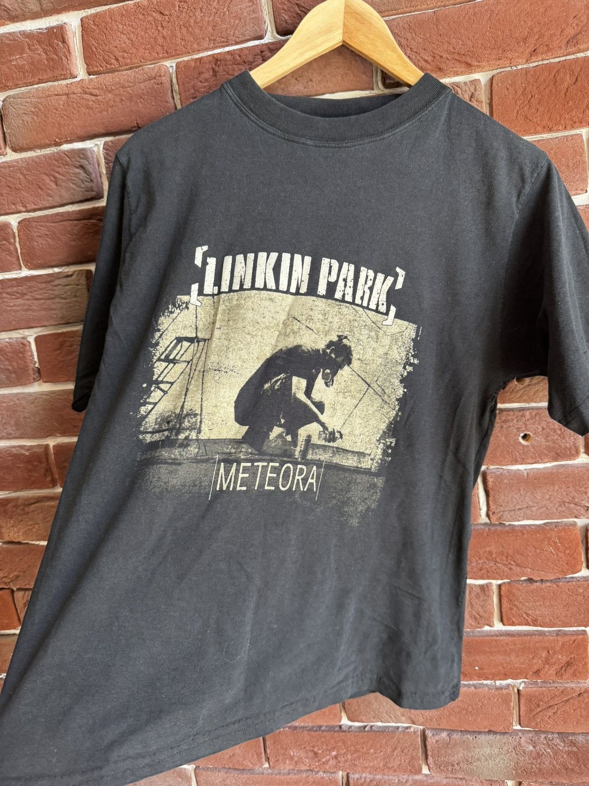 Band Tees Rare Vintage 00s Linkin Park Meteora Numetal Band Tee Size US XS / EU 42 / 0 - 3 Thumbnail