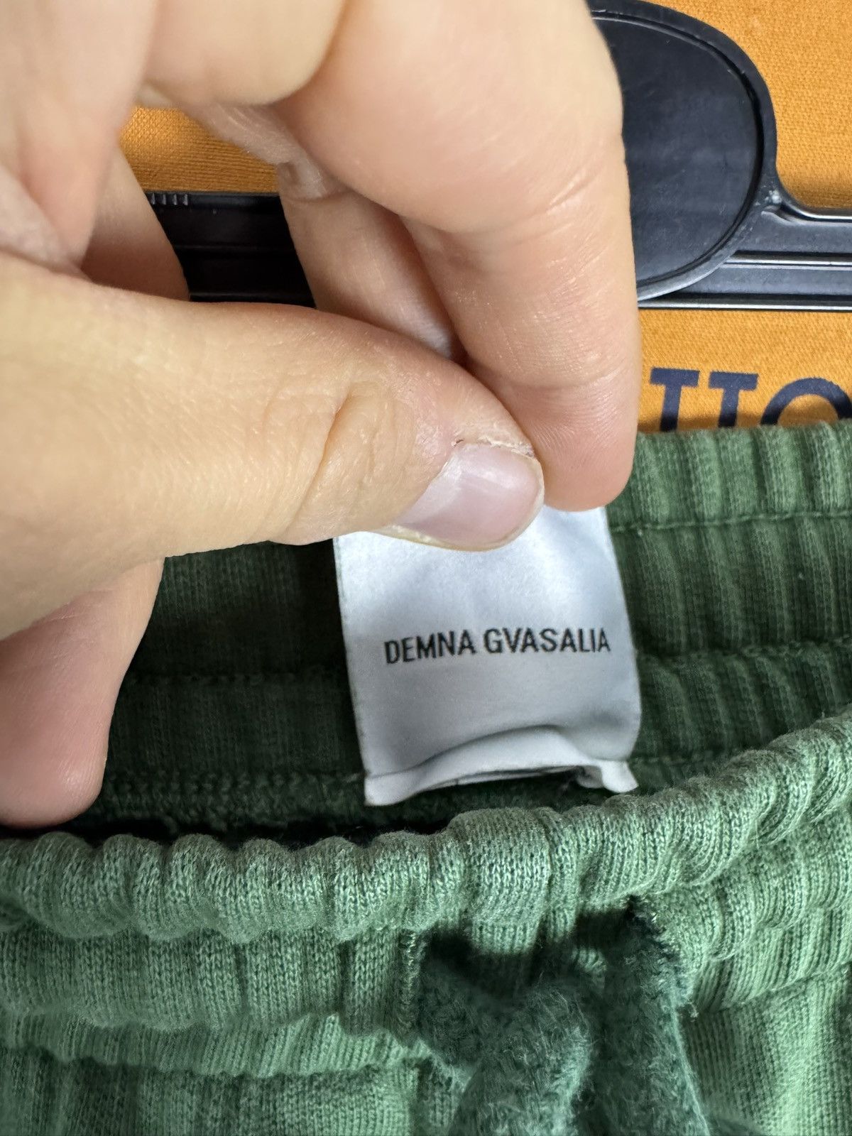 Vetements Vetements jogger sweat pants streetwear hype rare designer Size US 32 / EU 48 - 5 Thumbnail
