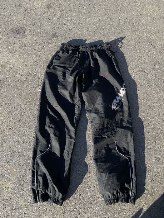 Nike Nike Parachute Pants