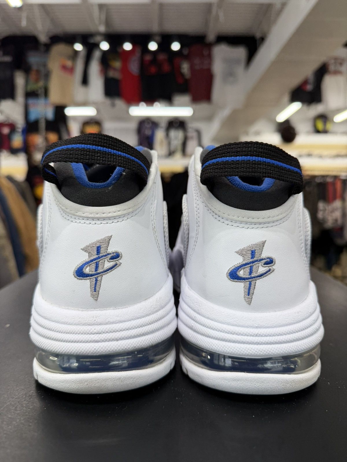 Nike Nike Air Max Penny 1 Home Size 10.5 (2022) Size US 10.5 / EU 43-44 - 5 Thumbnail