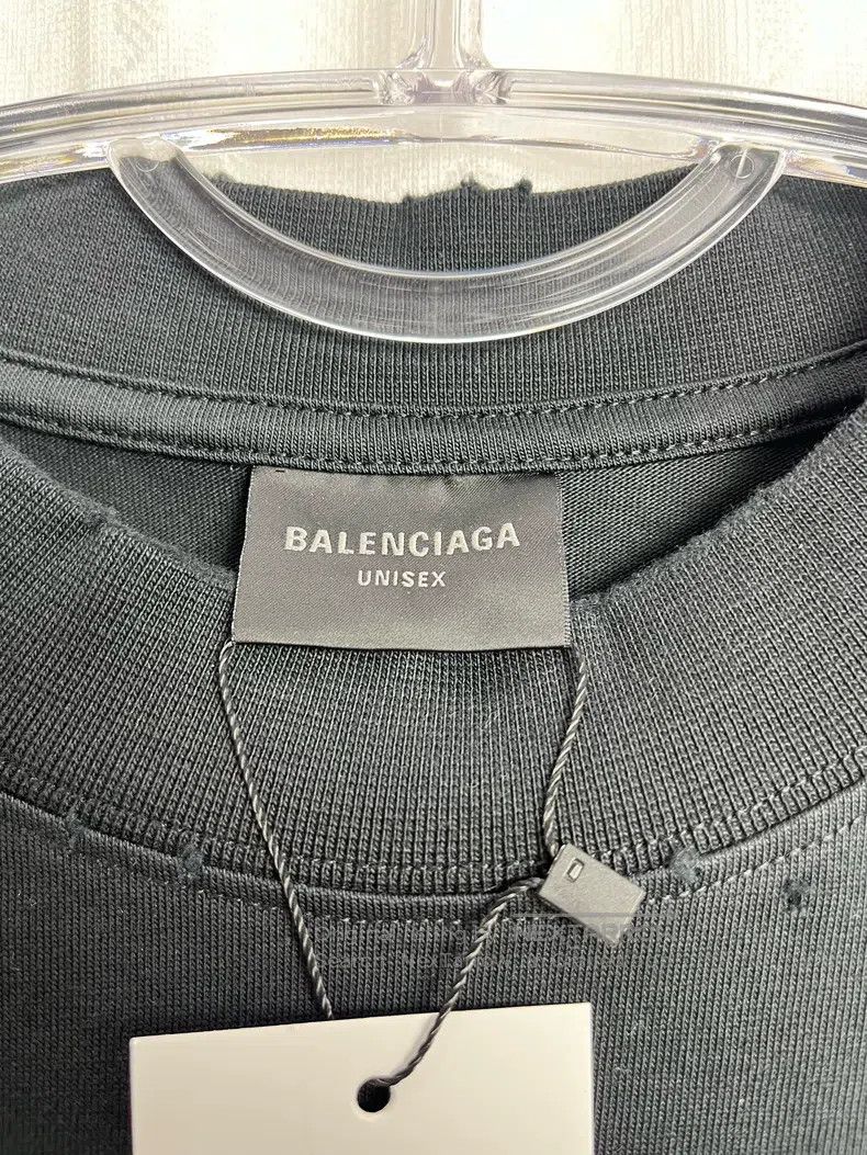 Balenciaga Balenciaga Tape Logo Short Sleeve Size US S / EU 44-46 / 1 - 3 Thumbnail