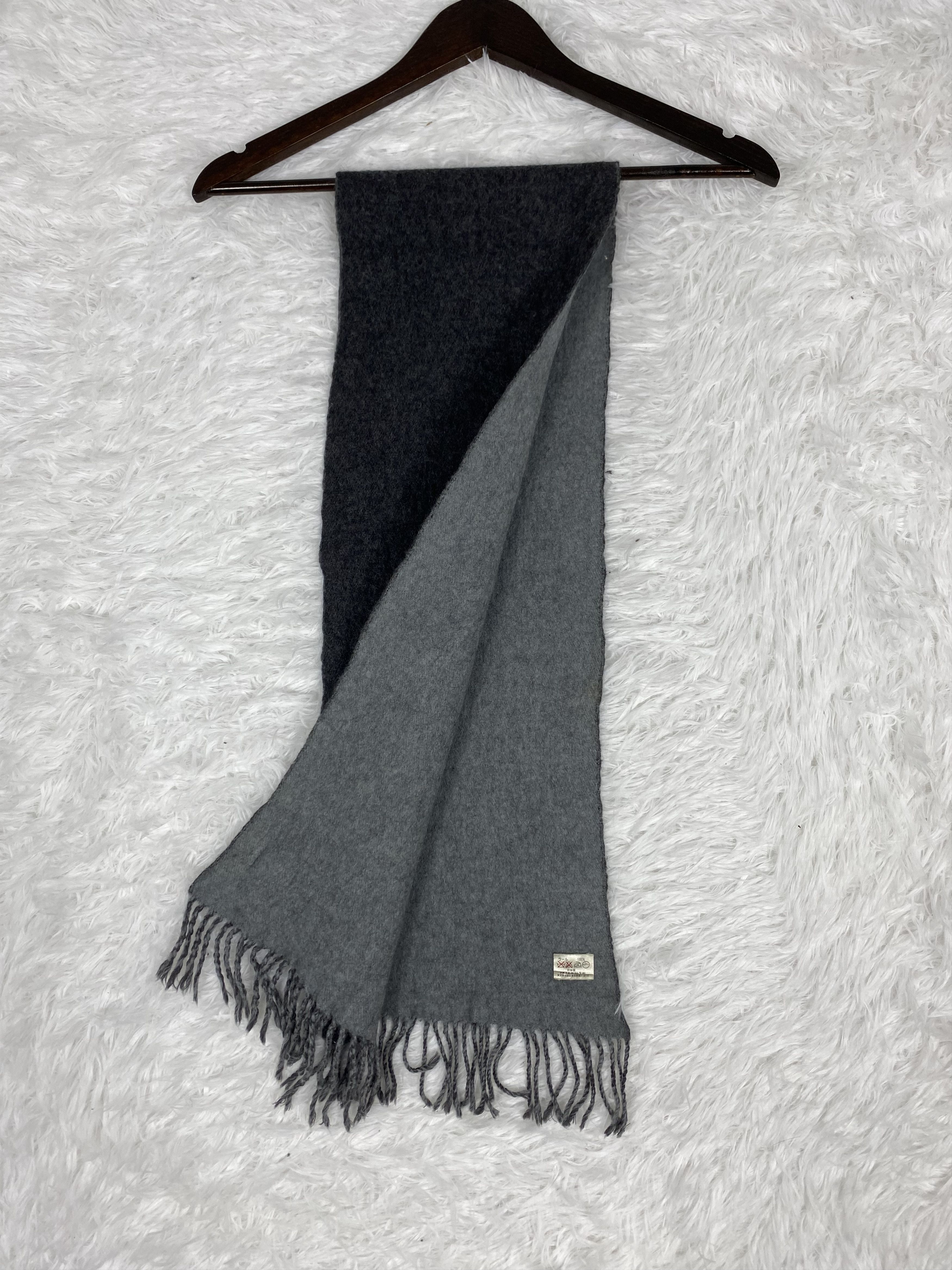 Pierre Balmain Vintage Pierre Balmain Scarf / Muffler Neckwear PM0098 Size ONE SIZE - 6 Thumbnail