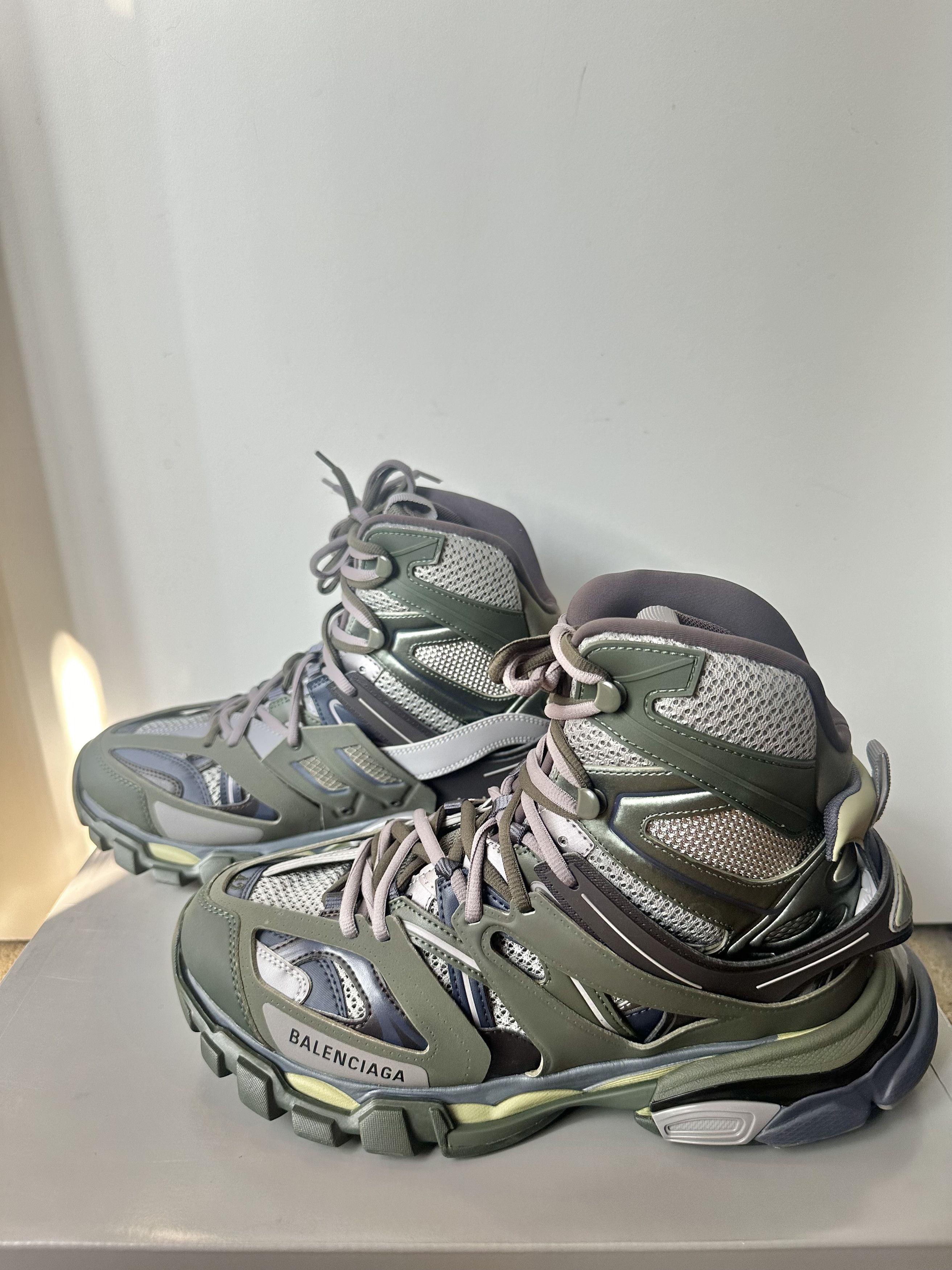 Balenciaga Balenciaga Track Hike Sneaker Green / Khaki / Grey Size US 9 / EU 42 - 3 Thumbnail