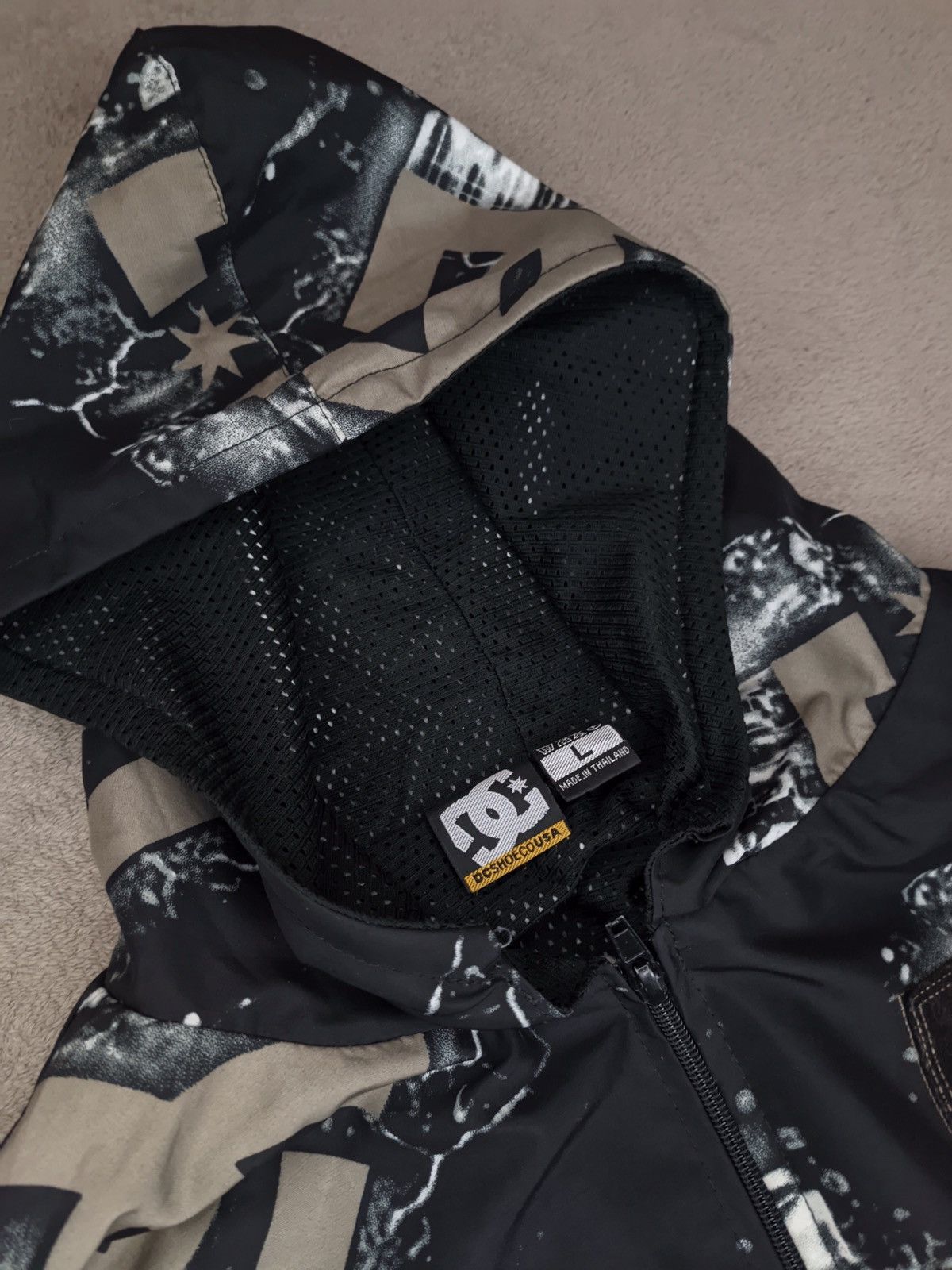 DC × Hook-Ups DC shoes SK8 vintage faded Full Printed Zip Hooded Jacket Size US M / EU 48-50 / 2 - 6 Thumbnail