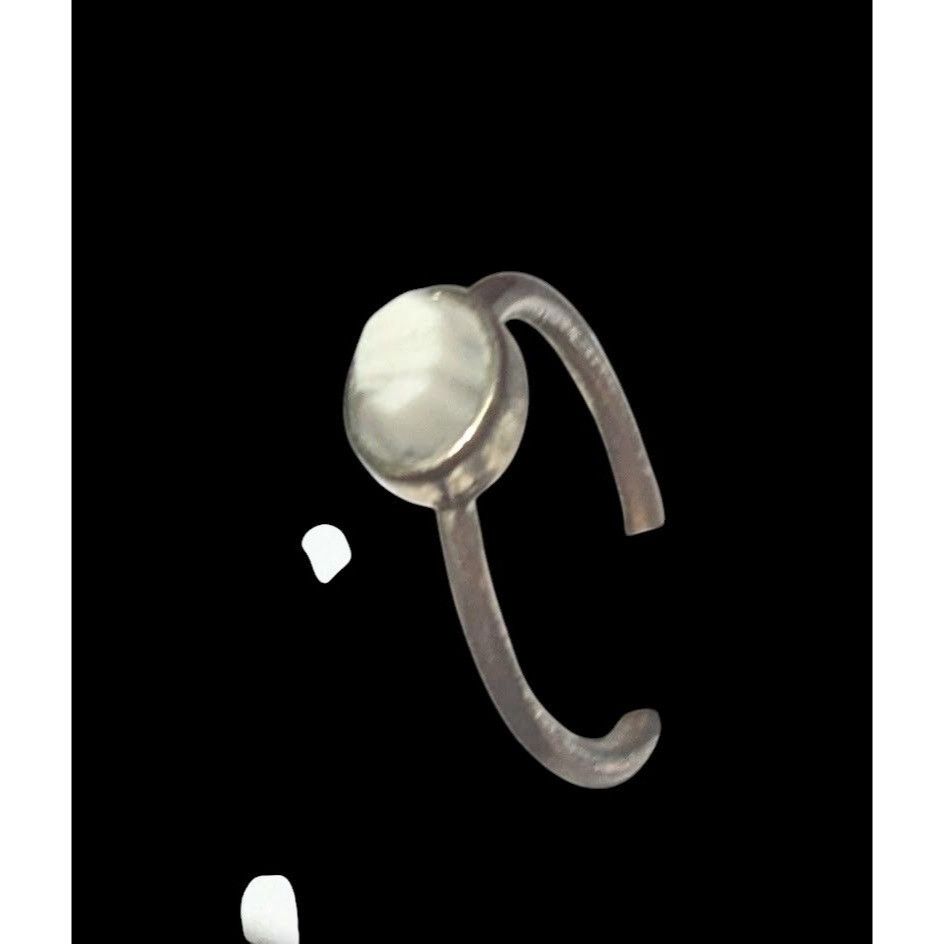 Other Minimalist Gold And White Faceted Stone Fashion Ring Size 7 Size ONE SIZE - 10 Thumbnail