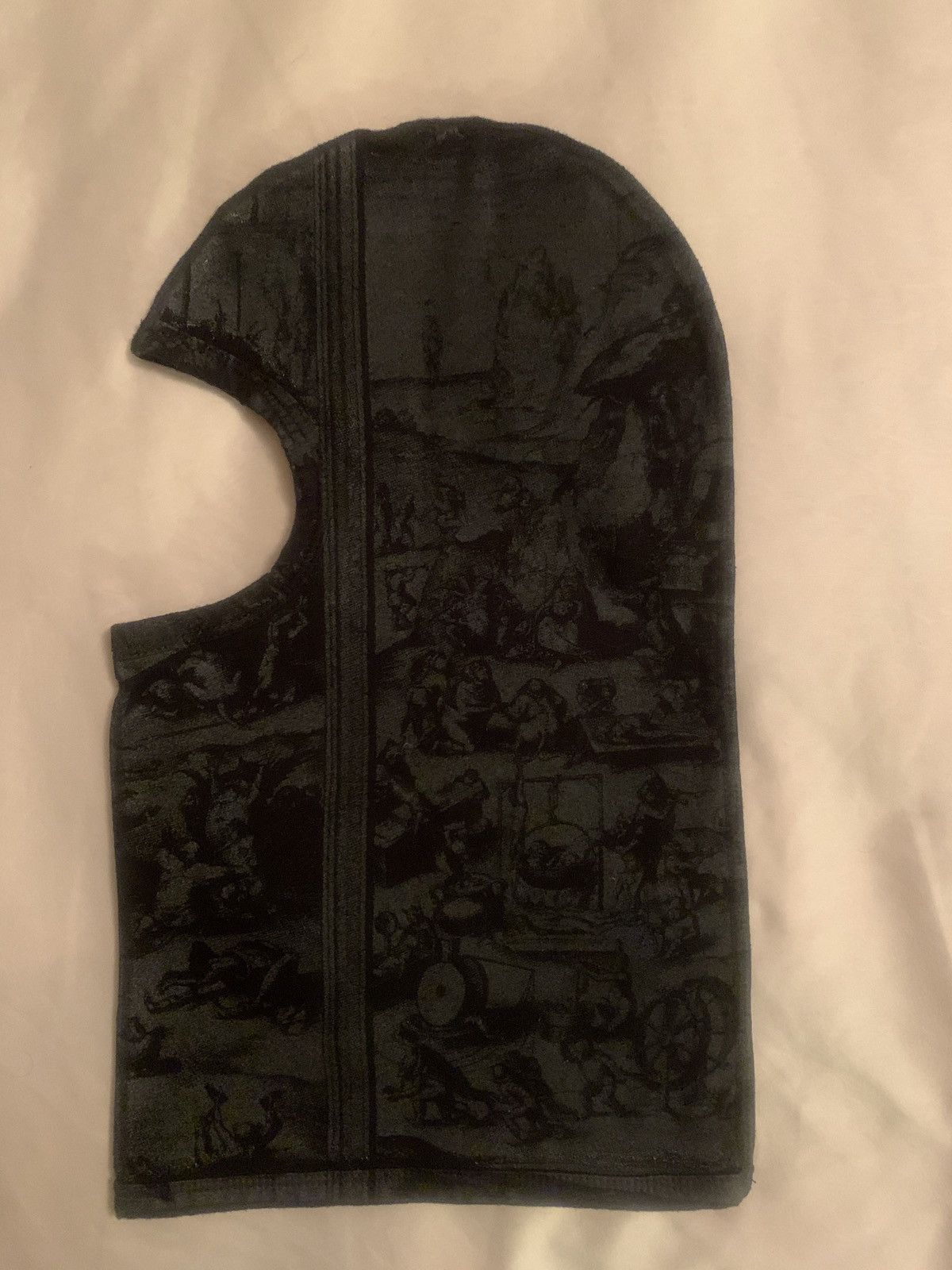 Brain Dead × Henry Johnson × Online Ceramics FINDSLEEP NYC sheisty medieval reflective print Size ONE SIZE - 5 Thumbnail