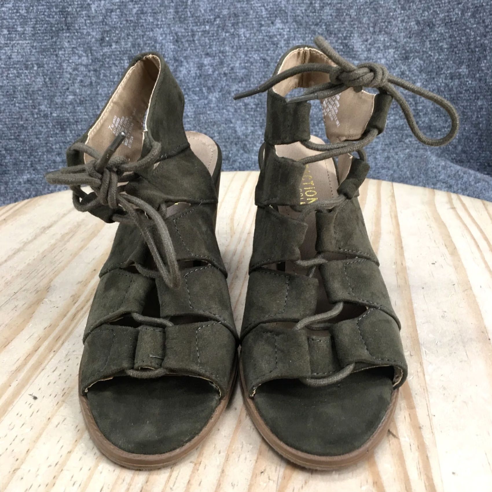 Kenneth Cole Kenneth Cole Heels Womens Gladiator Kay Board Green Block Open Toe M Casual Shoes 7 Size US 7 / IT 37 - 5 Thumbnail