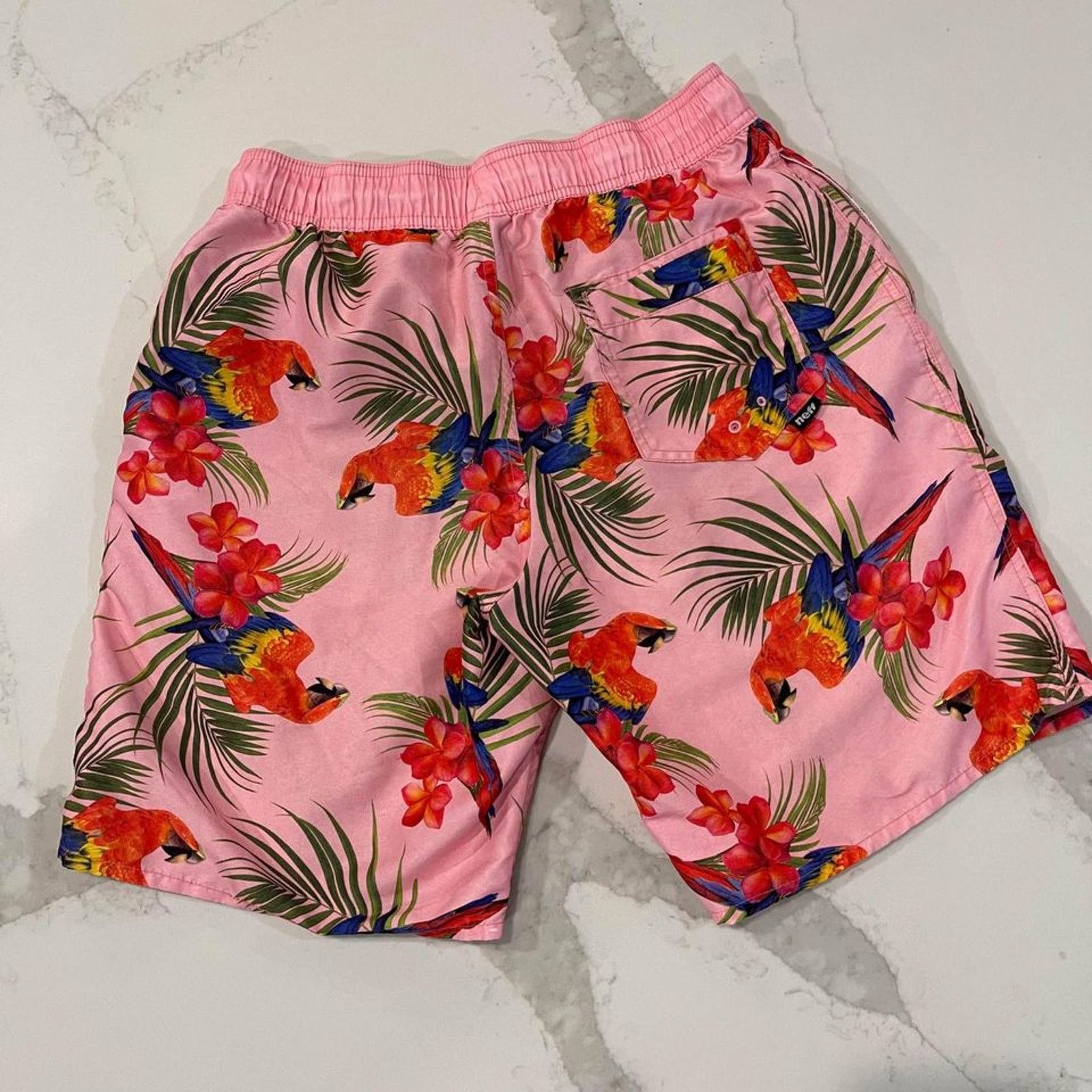 NEFF Neff Pink Parrot Paradise Print Hot Tub Shorts Mens Small Size US 30 / EU 46 - 5 Thumbnail
