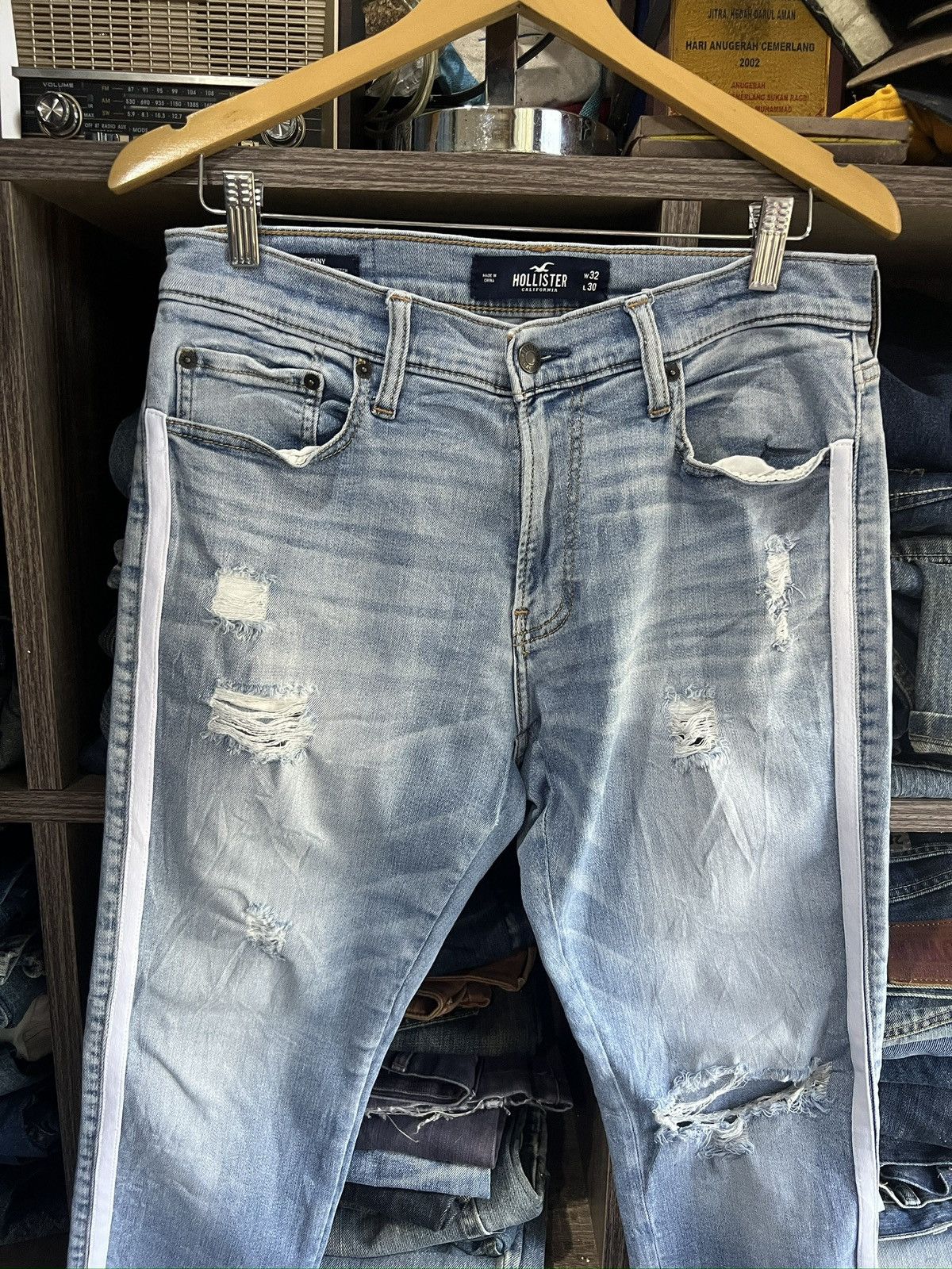 Hollister 🔥Hollister Side Stripe Distressed Denim Size US 31 - 4 Thumbnail