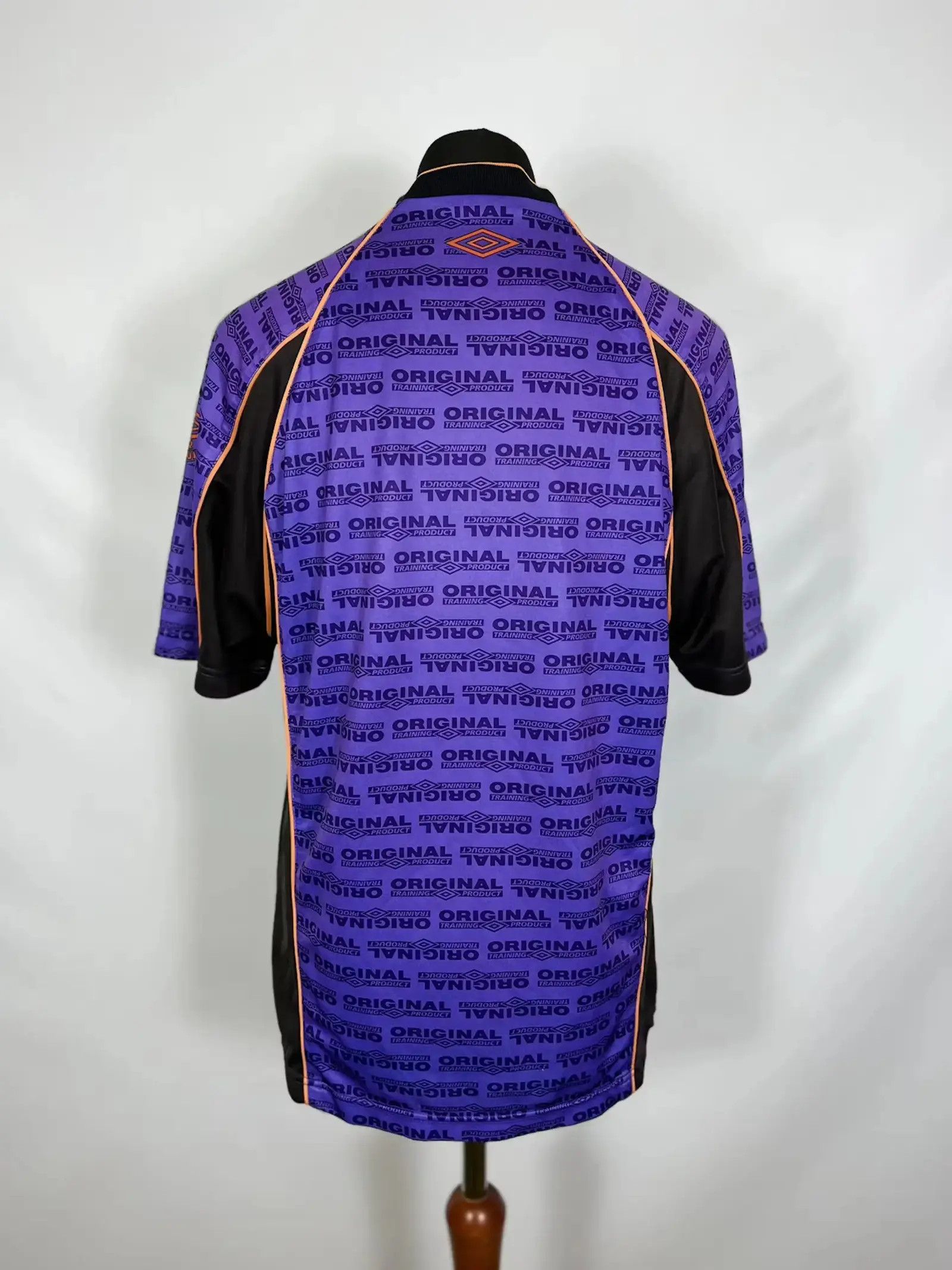 Umbro × Vintage Vintage Umbro men’s T-shirt Size US L / EU 52-54 / 3 - 3 Thumbnail