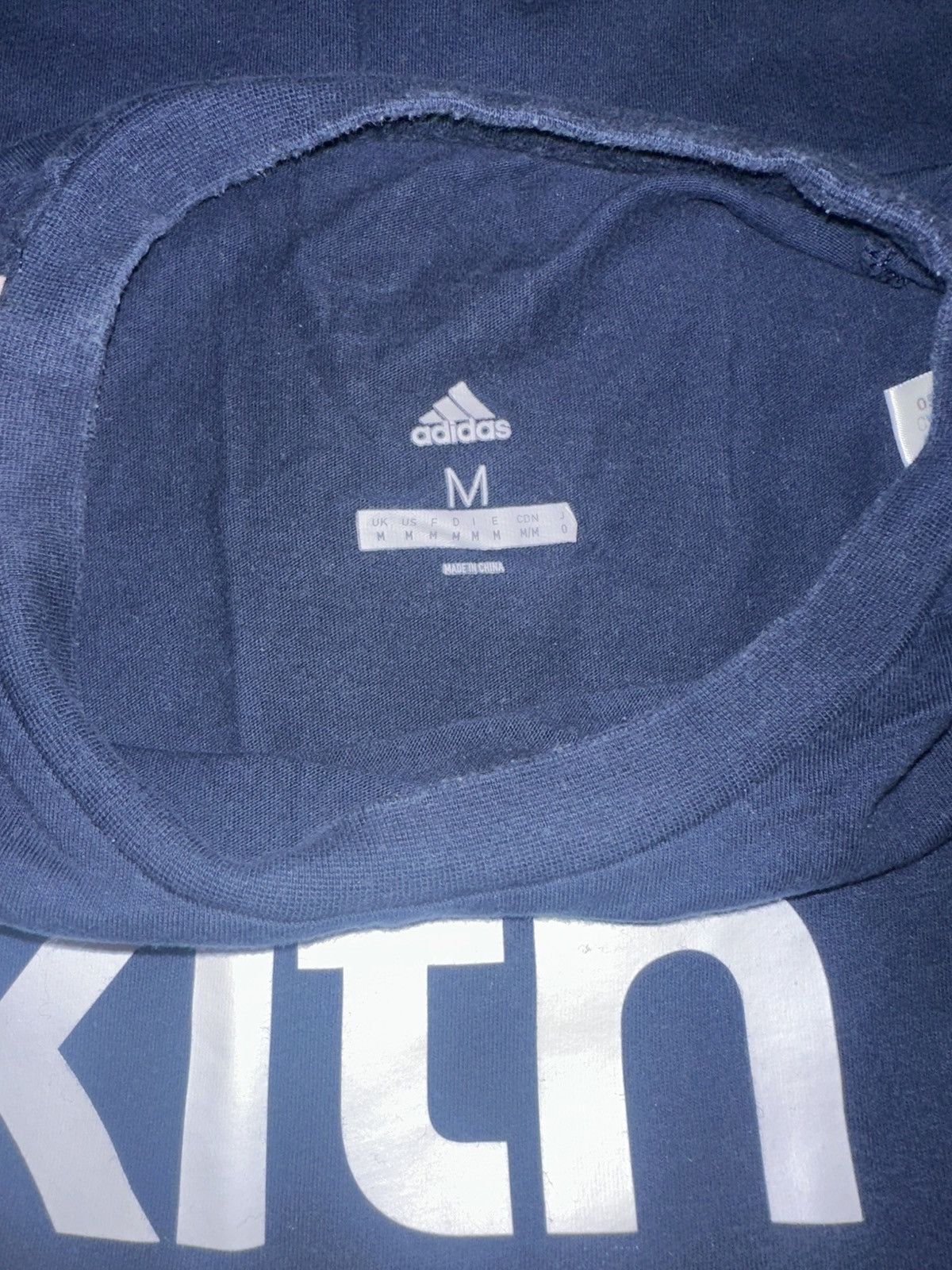 Kith Kith x Adidas Soccer Flamingos Home Adi Logo Tee Size US M / EU 48-50 / 2 - 2 Thumbnail