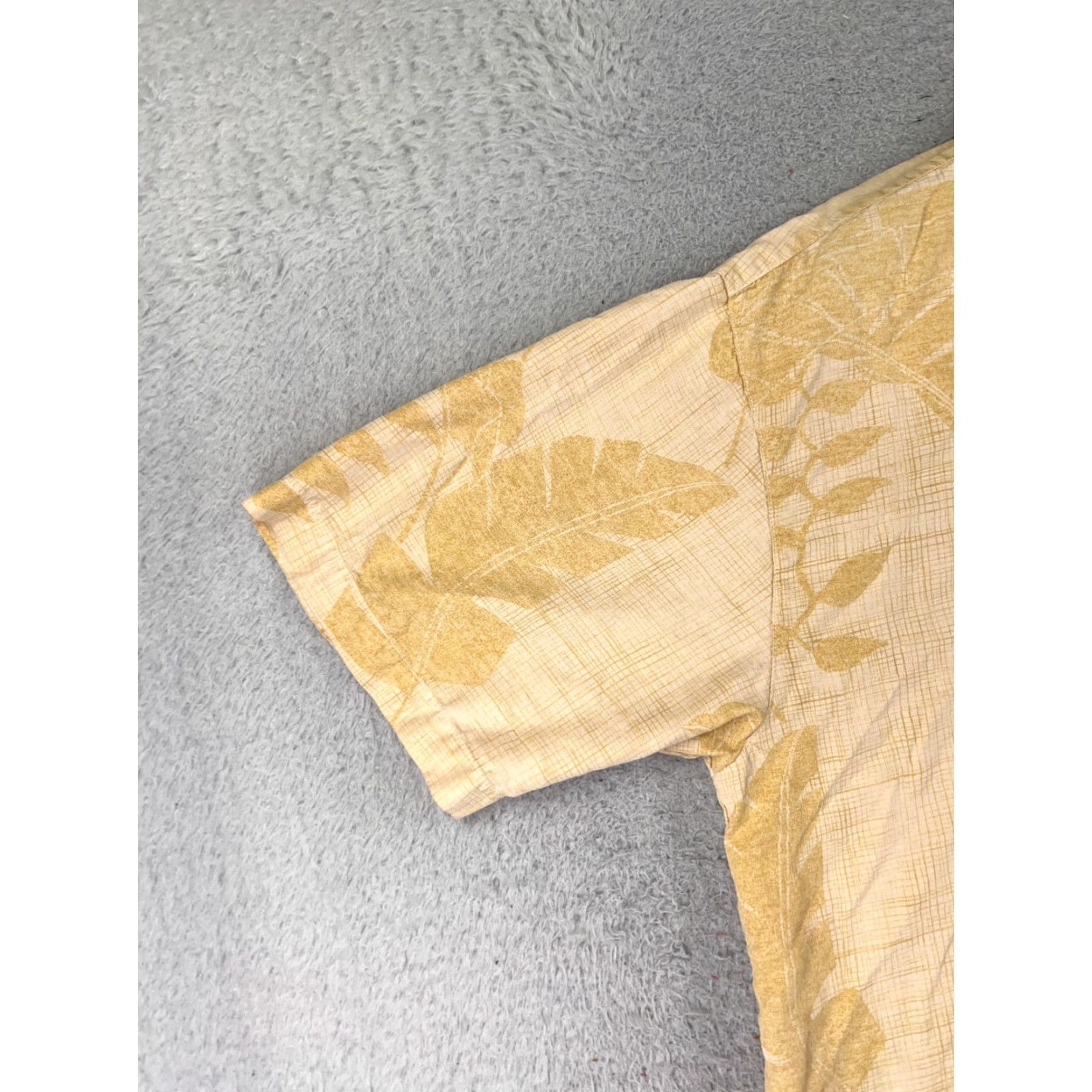Tommy Bahama Shirt Men Medium Yellow Palm Floral 100% Silk Vacation Beach