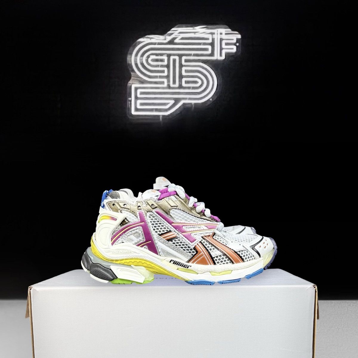 Balenciaga Balenciaga Runner Multi Size US 4 / IT 34 - 1 Thumbnail