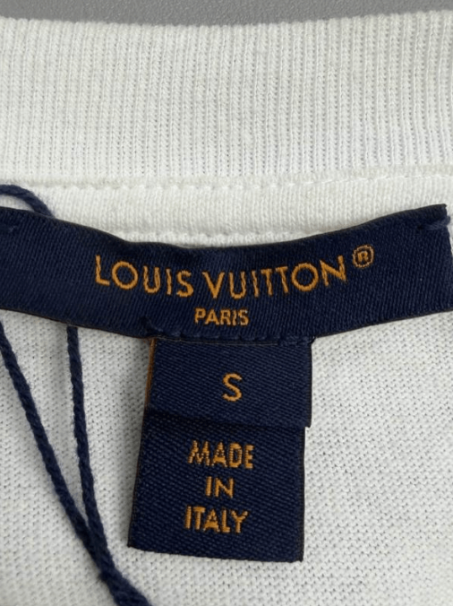 Louis Vuitton Louis Vuitton Short-sleeve T-shirt Size US S / EU 44-46 / 1 - 3 Thumbnail