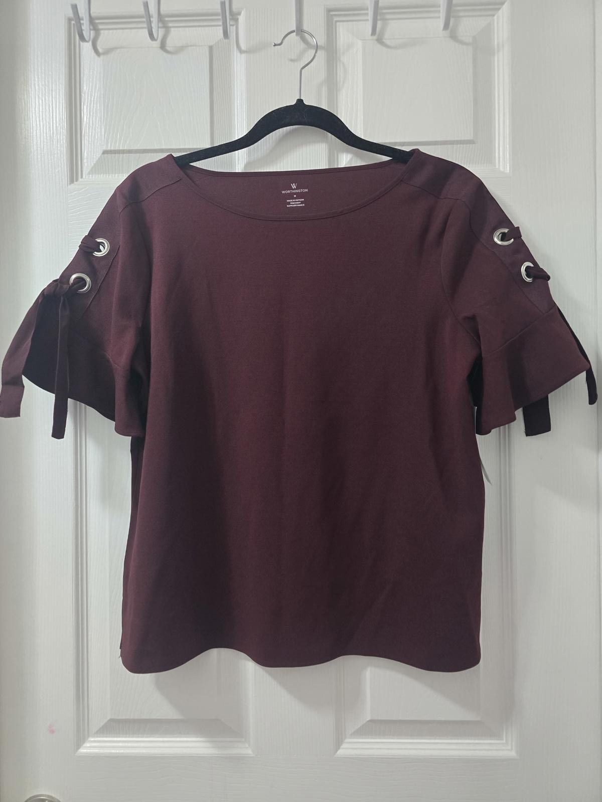 Worthington Worthington Madeira Wine Medium Top with Tie Detail Sleeves Size M / US 6-8 / IT 42-44 - 1 Thumbnail