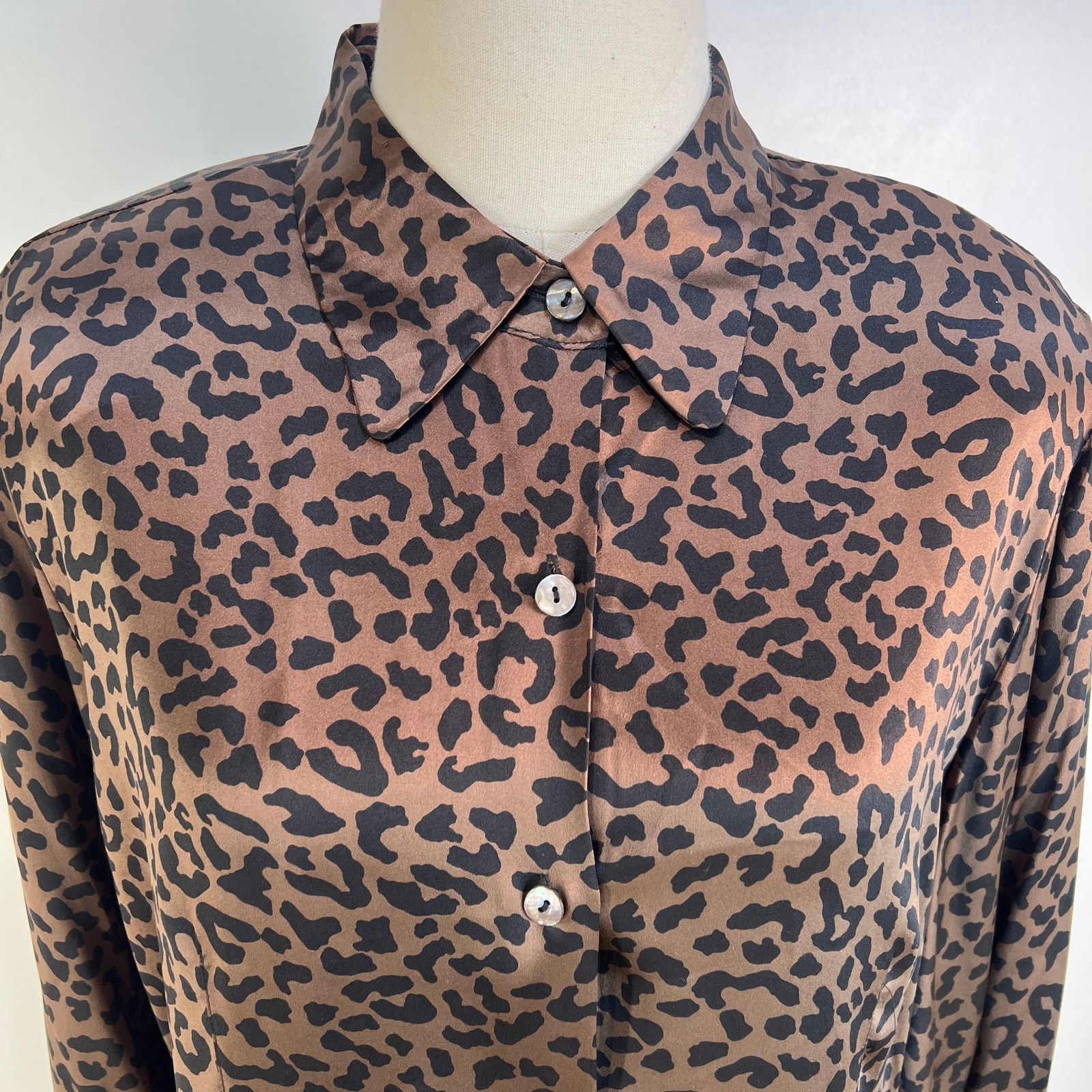 Vintage Vintage Y2K Lord & Taylor Silk Brown Leopard Printed Shirt Size XL / US 12-14 / IT 48-50 - 5 Thumbnail