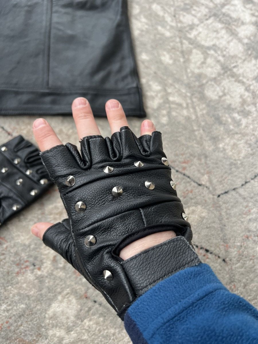 Leather Bikers Gear Motor Cycle Leather Vest And Gloves Size US XXL / EU 58 / 5 - 19 Thumbnail